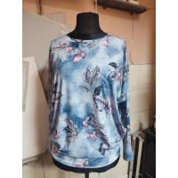 Wzorzysta bluzka Oversize z lejącego materiału - różowe listeczki